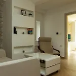 Villa Seafront Stone House Sajbel