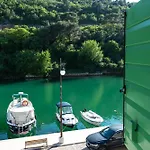 Villa Seafront Stone House Sajbel