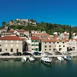 Seafront Stone House Sajbel * Novigrad (Dalmatia)