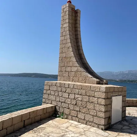 Seafront Stone House Sajbel נוביגראד דאלמטיה
