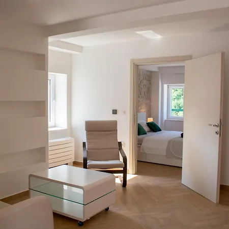 Seafront Stone House Sajbel * Novigrad (Dalmatia)